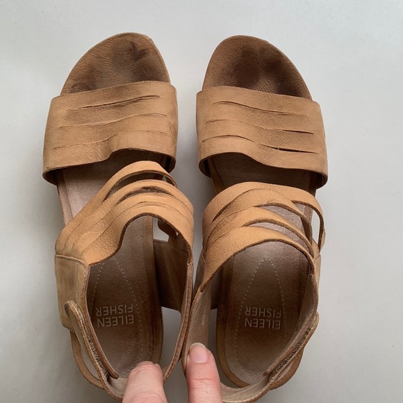 Eileen Fisher Leather Platform Open Toe Strappy Sandal Tan Size 6 - Picture 8 of 9